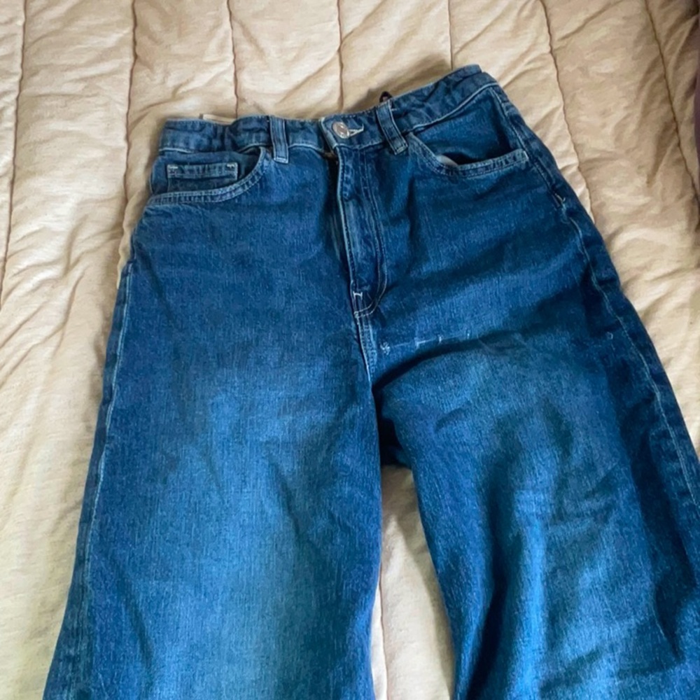 H&M high waisted slit bottom jeans Y2k 90s